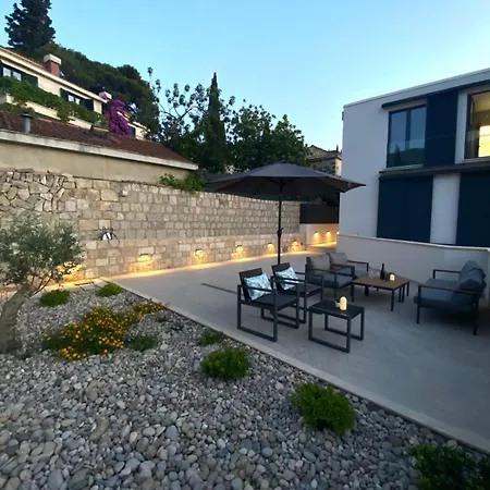 The Tiffany Elegance Apartman Cavtat